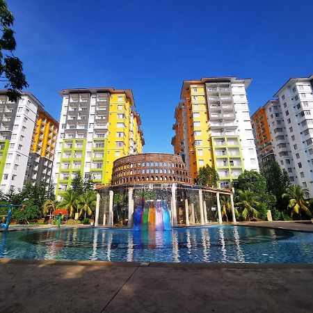 Bayou Lagoon Park Resort Malacca Exterior photo